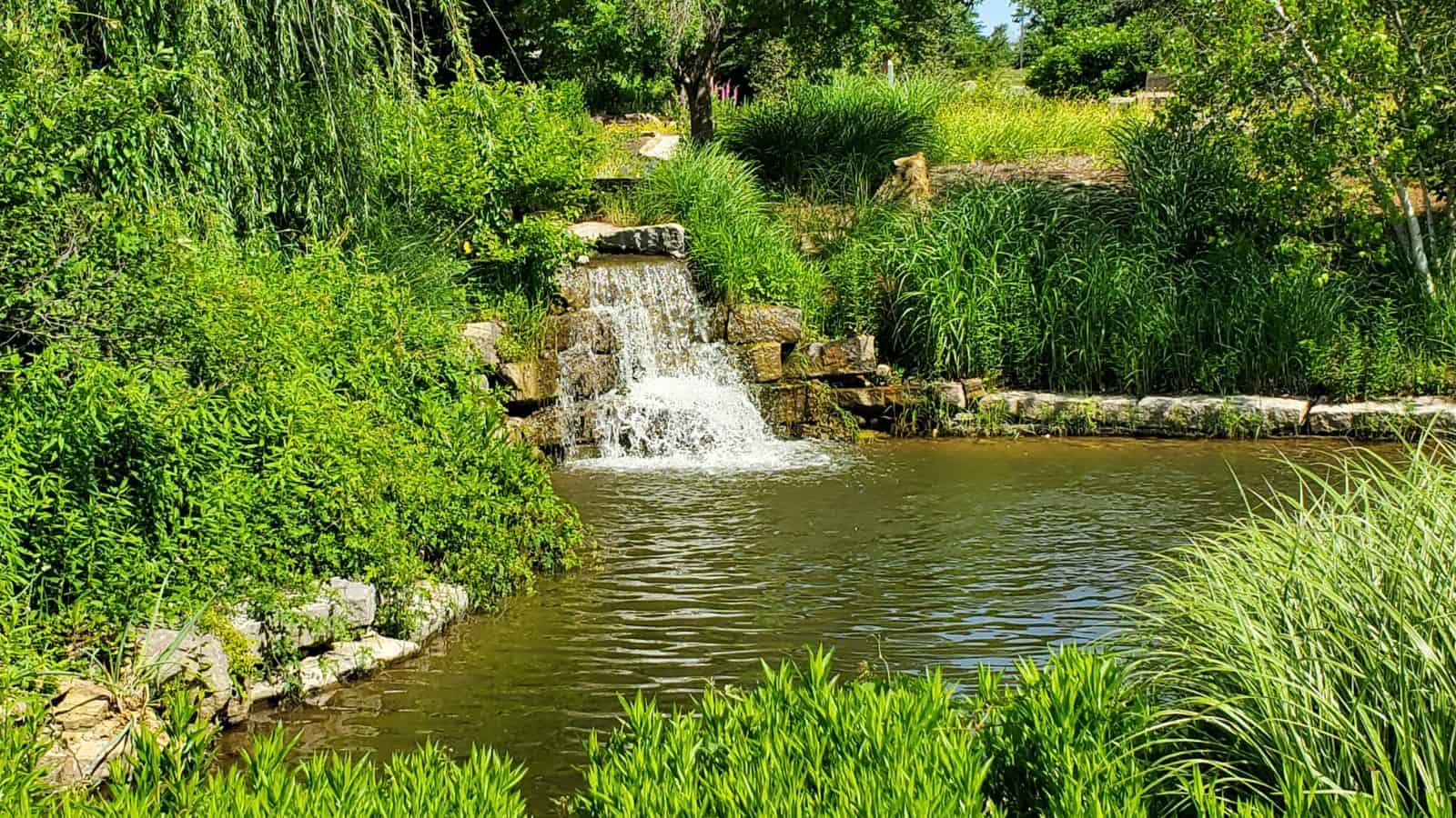 Overland Park Arboretum and Botanical Gardens, Kansas
