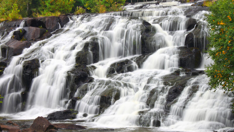 11 Must-See Waterfalls in Michigan: Go Explore!