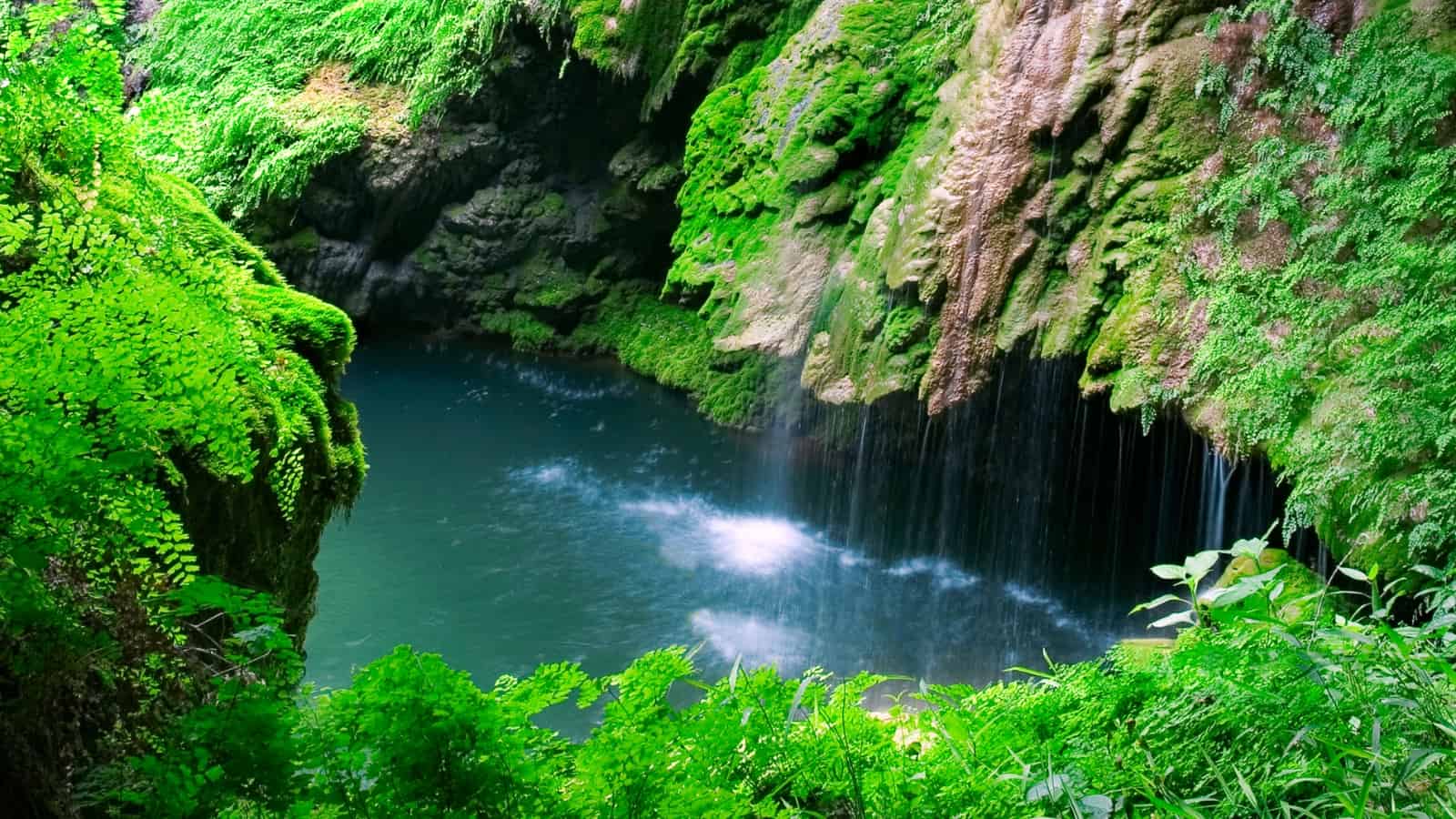 Westcave Waterfalls