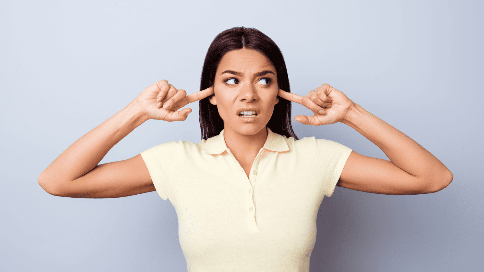 The 12 Signs You're a Bad Tourist: Are You Guilty? 6 Too Loud