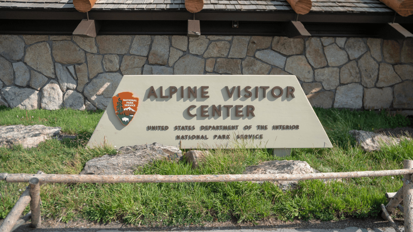 An Ultimate Guide to the Rocky Mountain National Park 10 Alpine Visitors Center