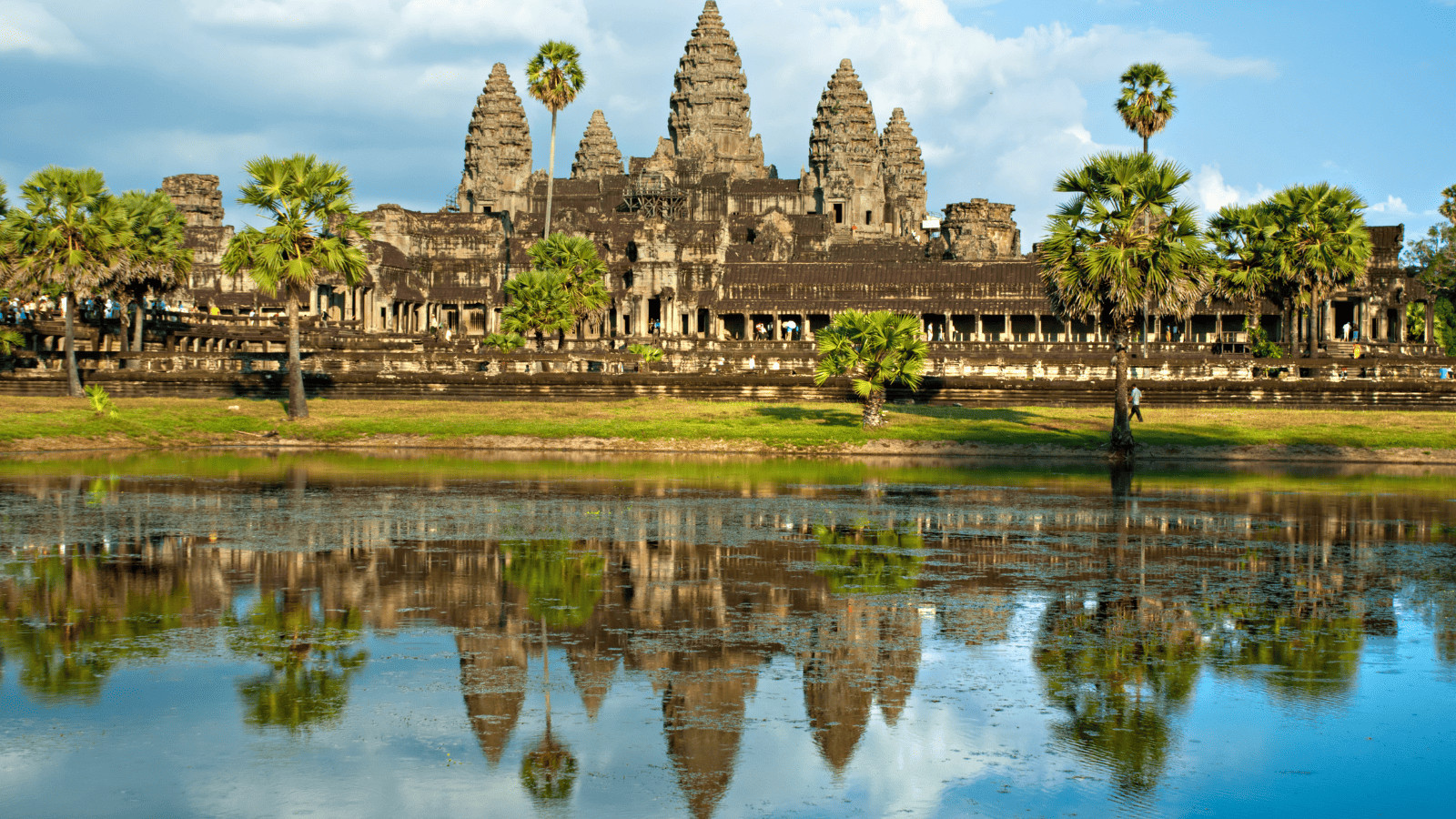 11 Affordable Alternatives to High-Priced Travel Spots 6 Angkor Wat in Cambodia