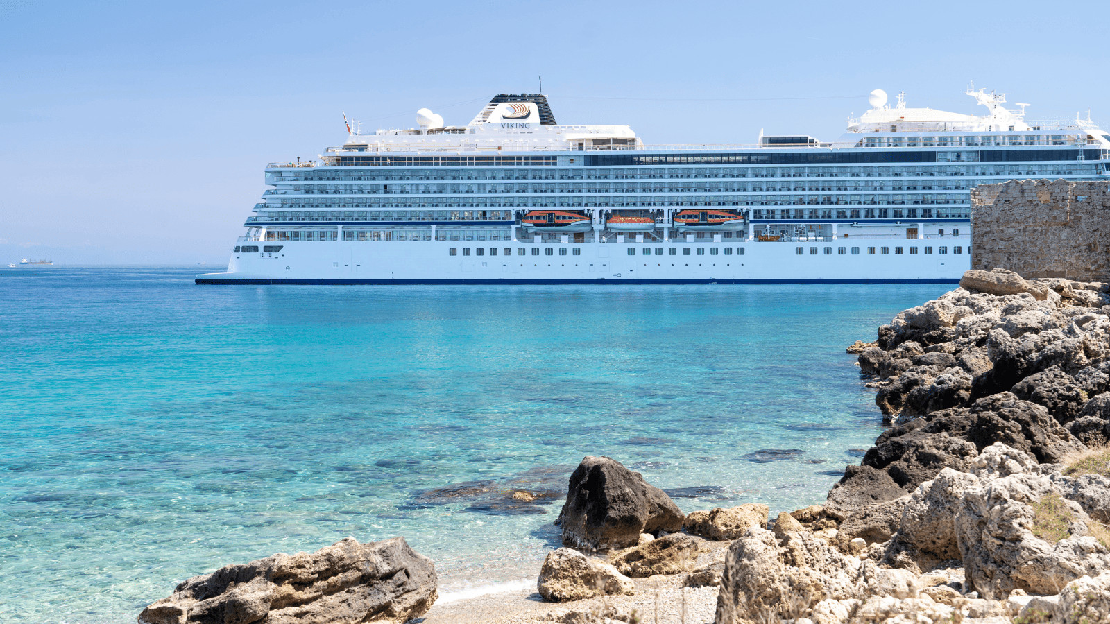 Man Lives on a Cruise Ship 300 Days of the Year 2 Cruises for over 50s - Viking Cruises