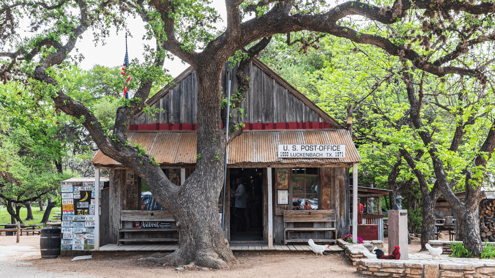 They Just Don't Make Places Like This Anymore: 14 Towns To Fill You With Nostalgia 6 Luckenbach, Texas