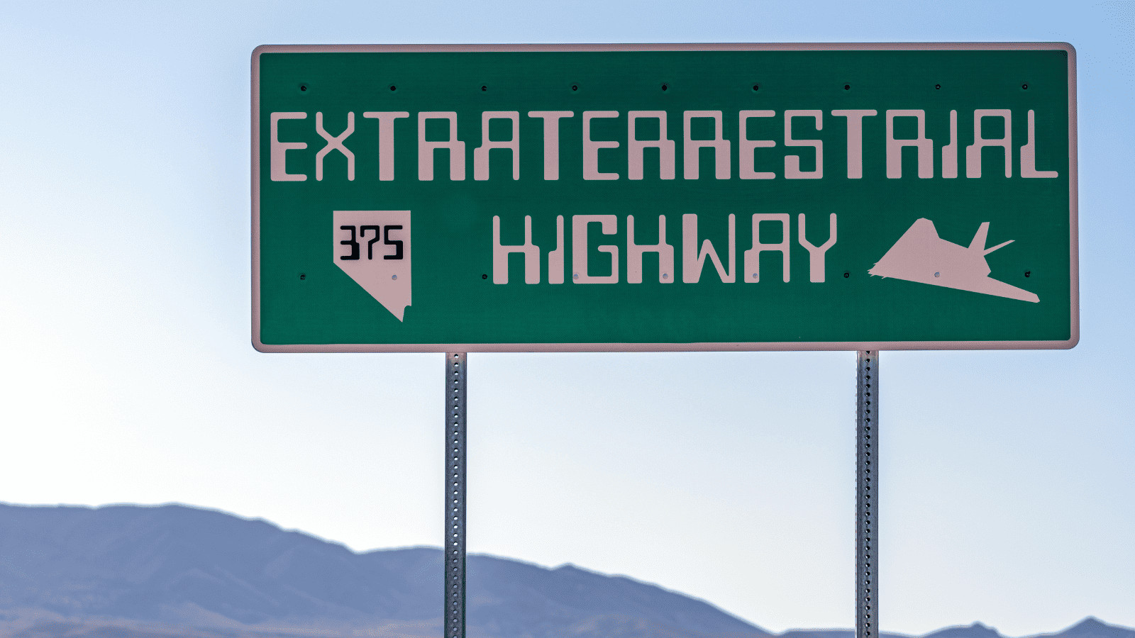 Beyond Borders: 10 UFO Hotspots That'll Blow Your Mind! 2 Area 51