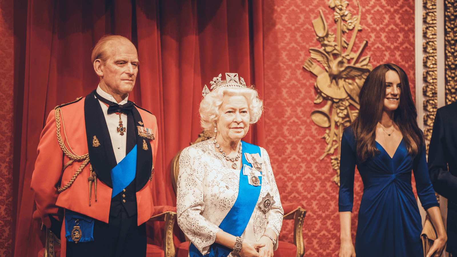 London’s Worst Tourists Traps - Madam Tussauds