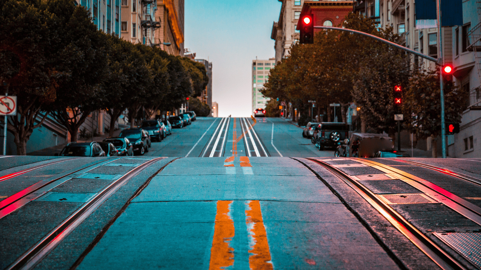 Vacation Blunders: The Don'ts of U.S. Traveling 2 San Francisco hill
