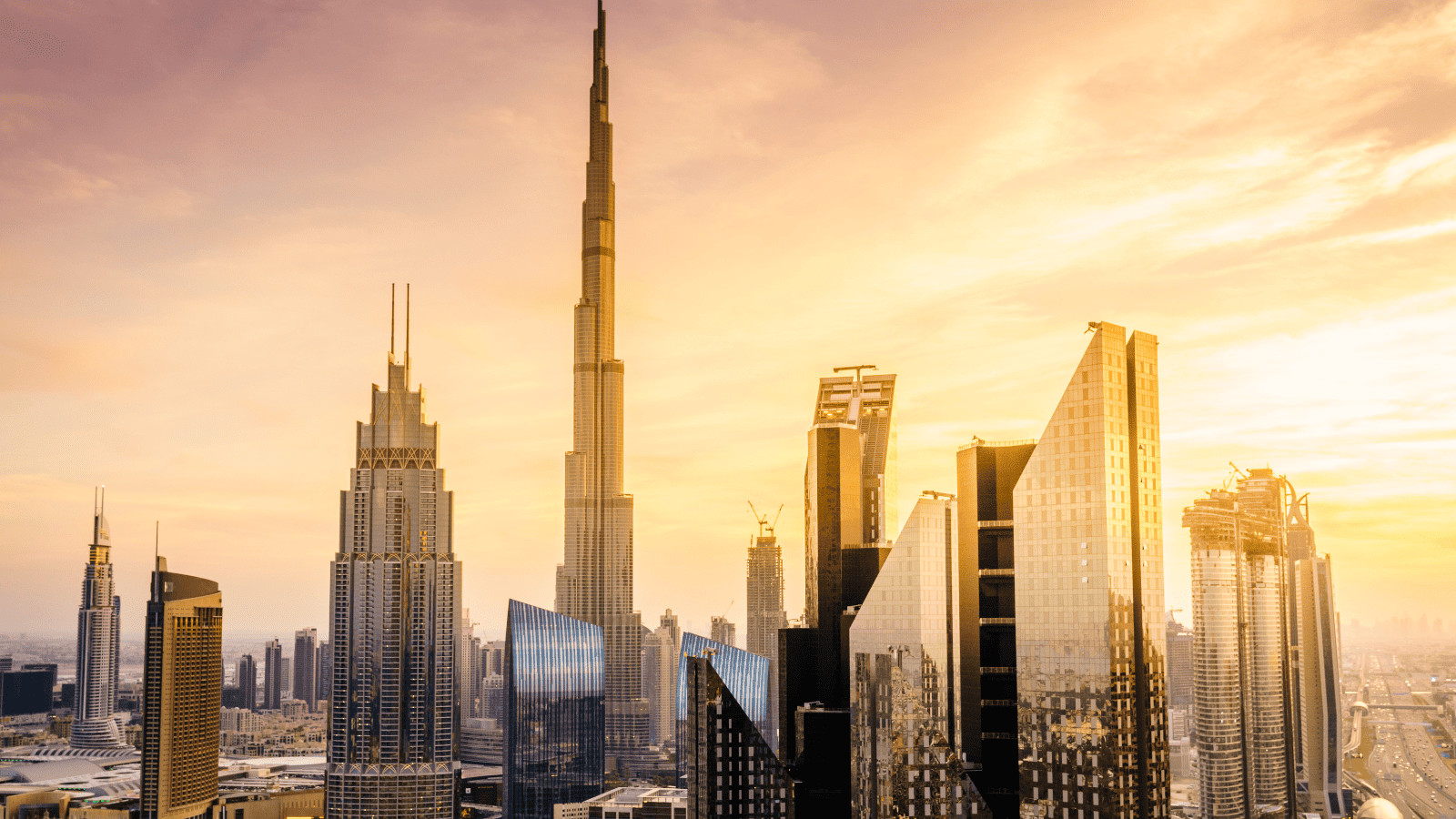 10 Foreign Cities That Feel Like America 3 Foreign Cities That Feel Like America - Dubai