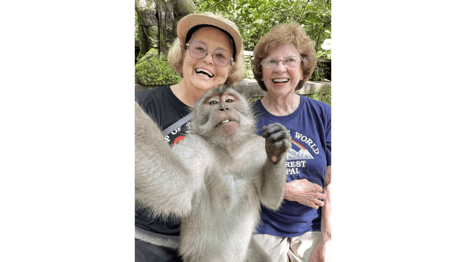 81-Year-Old Best Friends Go Viral With Adventure Across Seven Continents 2 81-Year-Old Best Friends