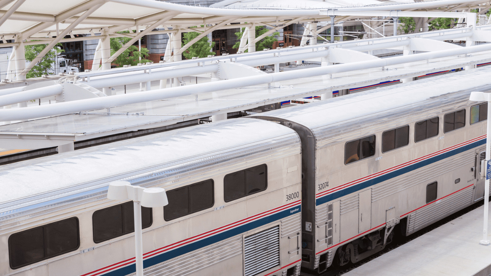 A Commuter's Paradise: Top 10 States for Public Transport 8 Denver - Public Transport