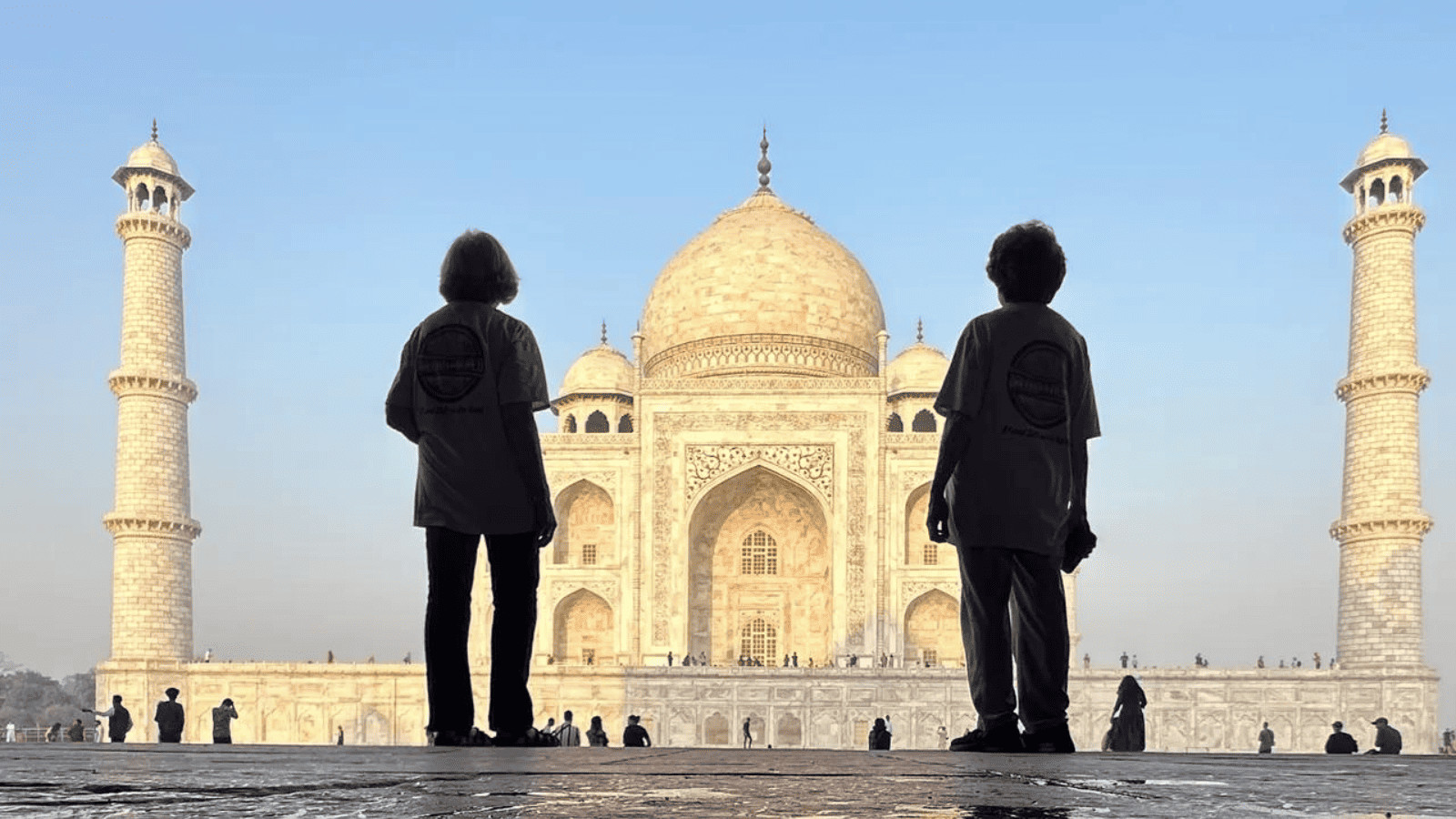 81-Year-Old Best Friends Go Viral With Adventure Across Seven Continents 3 81-Year-Old Best Friends