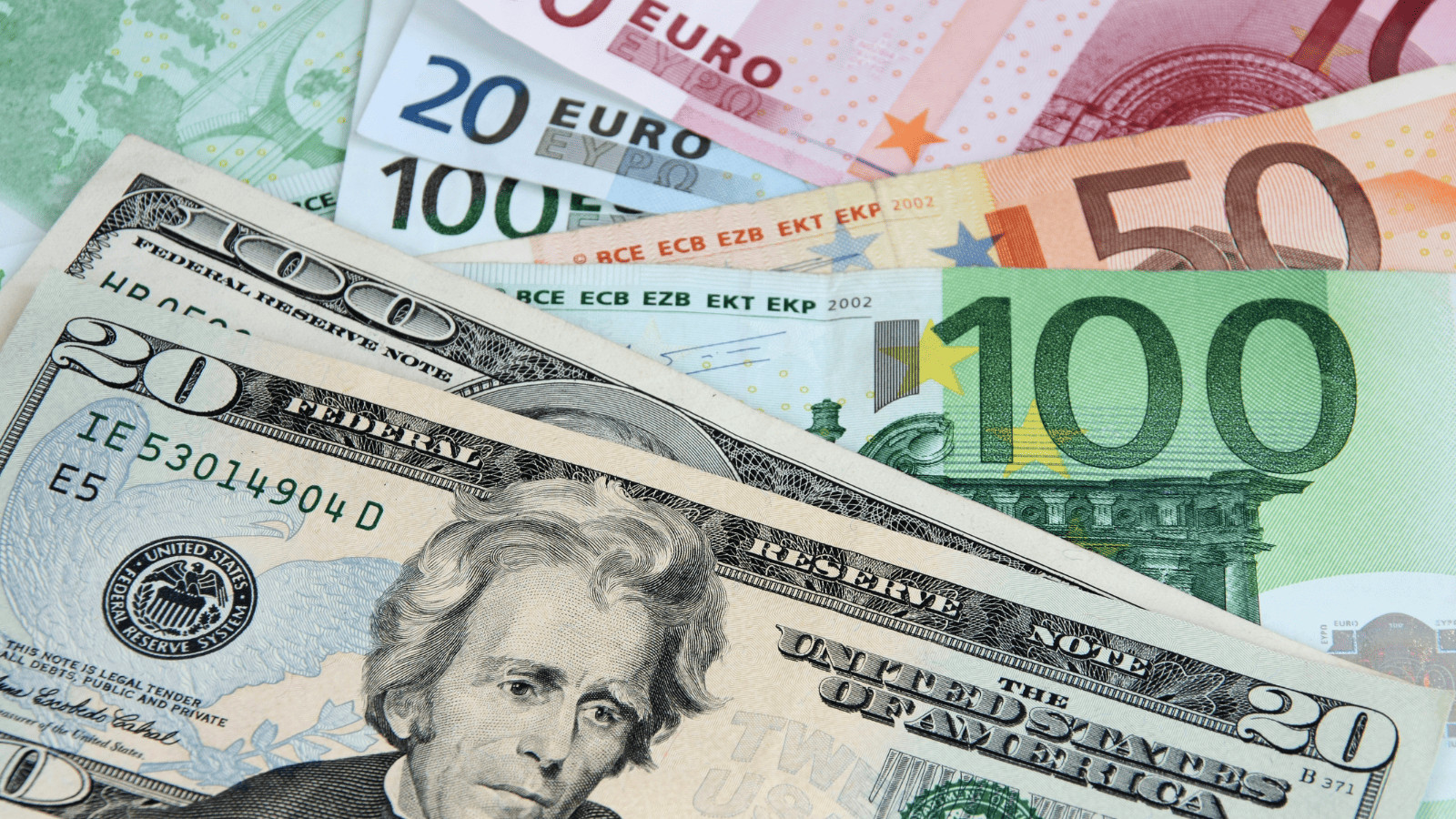 Travel Tips for First Time Travelers 3 Currency