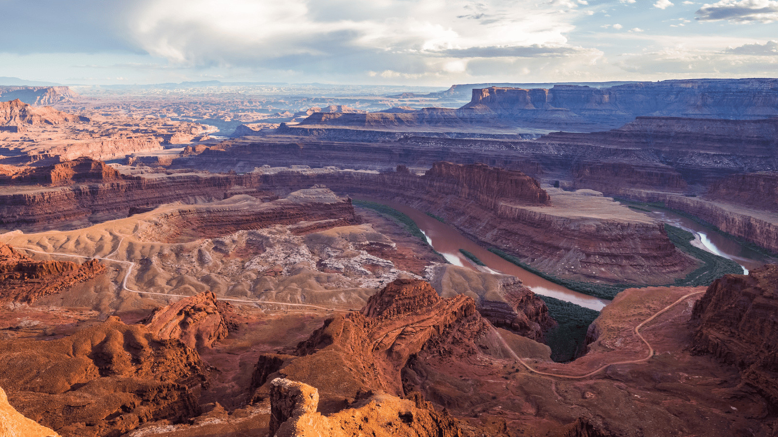Under the Radar: 10 Underrated State Parks to Visit this Summer 2 Dead Horse State Park