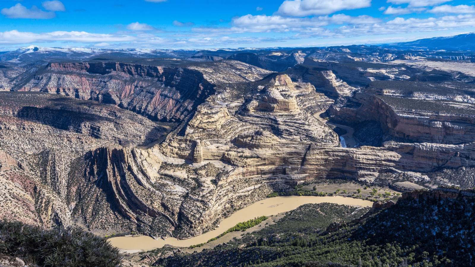13 Jaw-Dropping National Monuments That Define American Beauty 6 Dinosaur National Monument