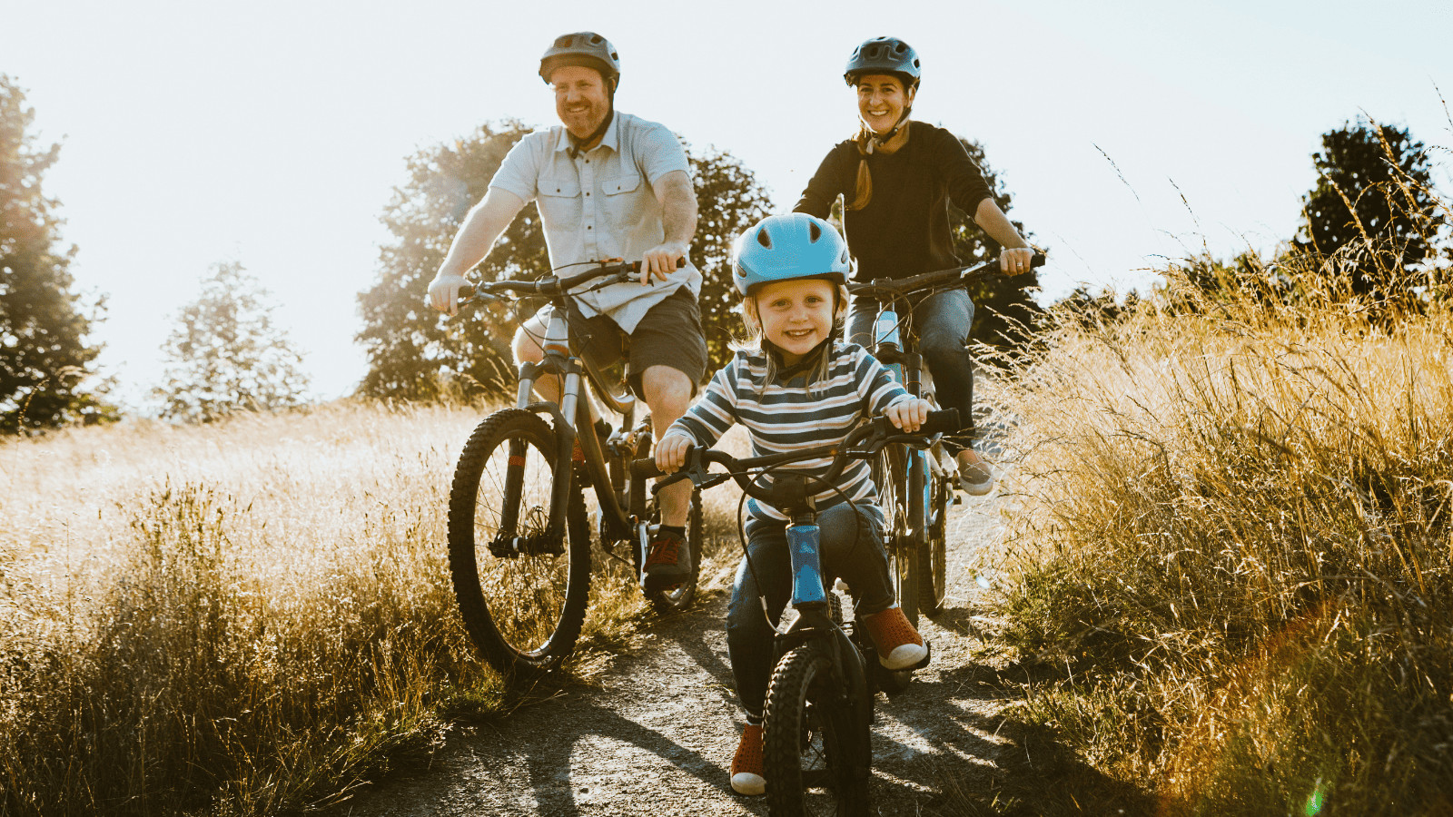 9 Game-Changing Hacks for Summer National Park Trips 4 Family Biking