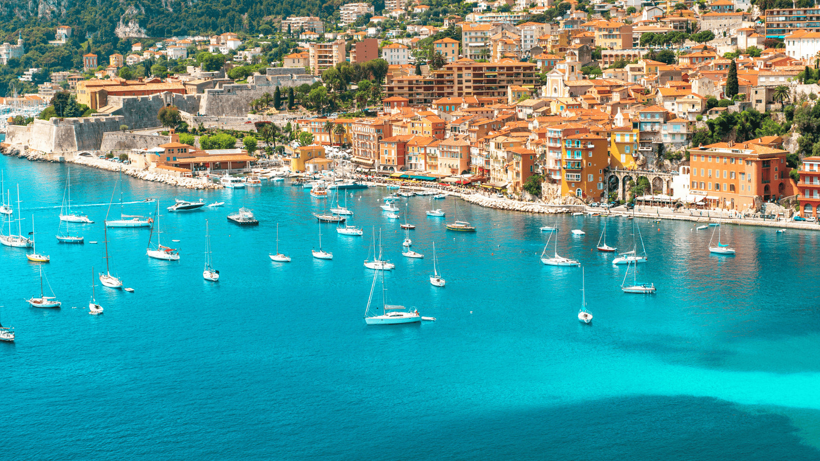 Escape to Extravagance: Top 15 Luxe Destinations Around the Globe 6 French Riviera France