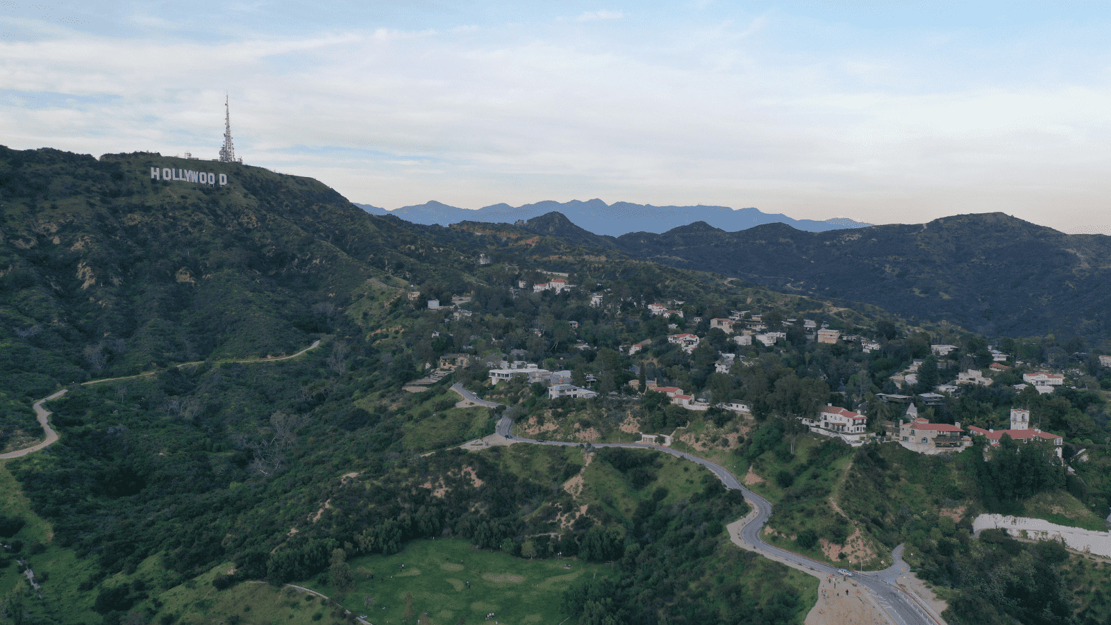 10 Bizarre Tours You Won't Believe Actually Exist 7 Hollywood Sign Los Angele