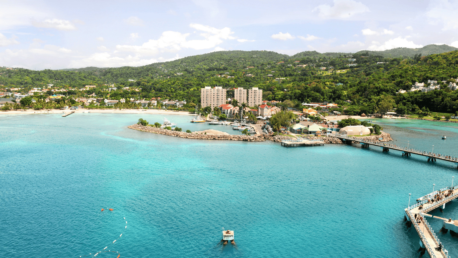 Paradise Found: 11 Must-Visit Islands for Your Bucket List 7 Jamaica 1