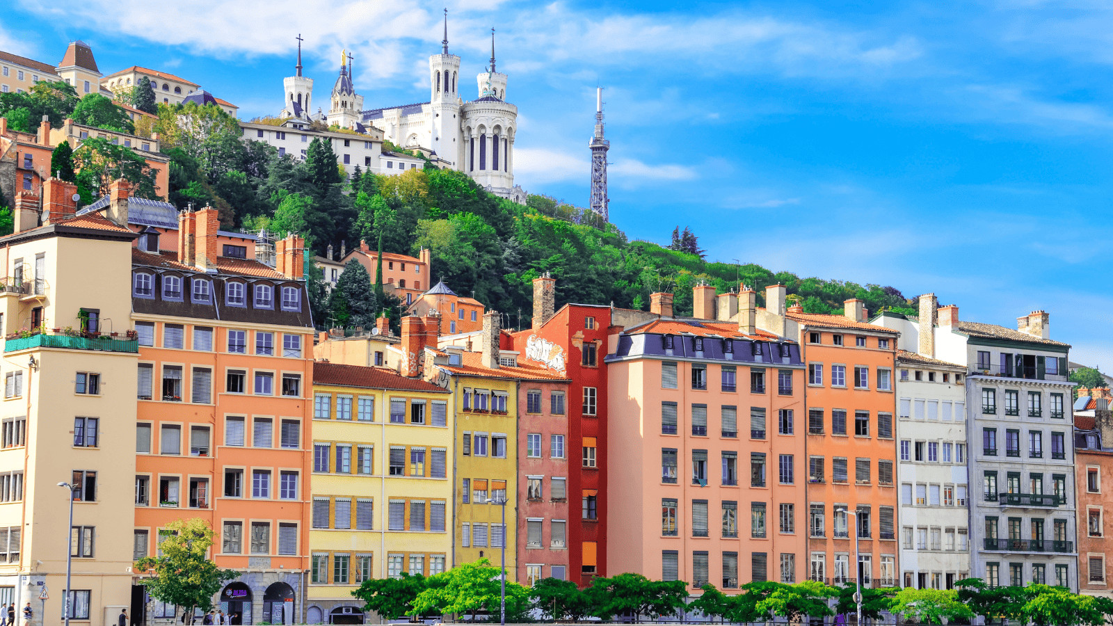 Travel in Anthony Bourdain’s Footsteps at These 10 Destinations 7 Lyon France