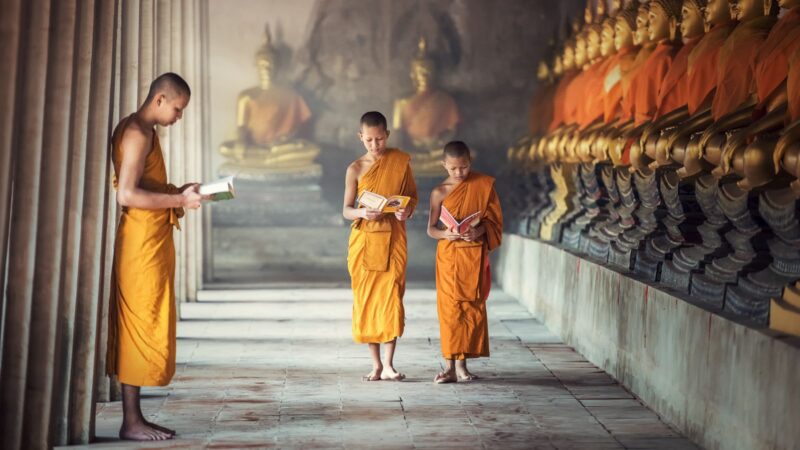 Traveling Through Asia? Beware of These Top 6 Tourist Scams