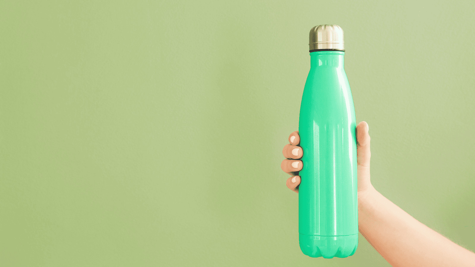 Travel Essentials Unveiled: 10 Must-Have Travel Products That Will Transform Your Adventures! 6 Refillable Water Bottle