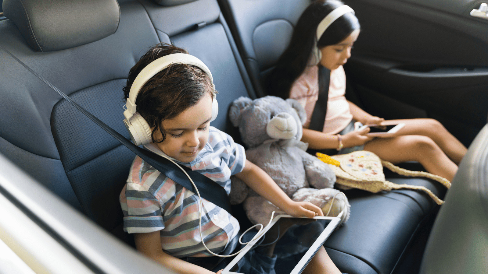 Family Travel Made Easy: Top Tips for Traveling With Kids 5 Road Trip Entertainment