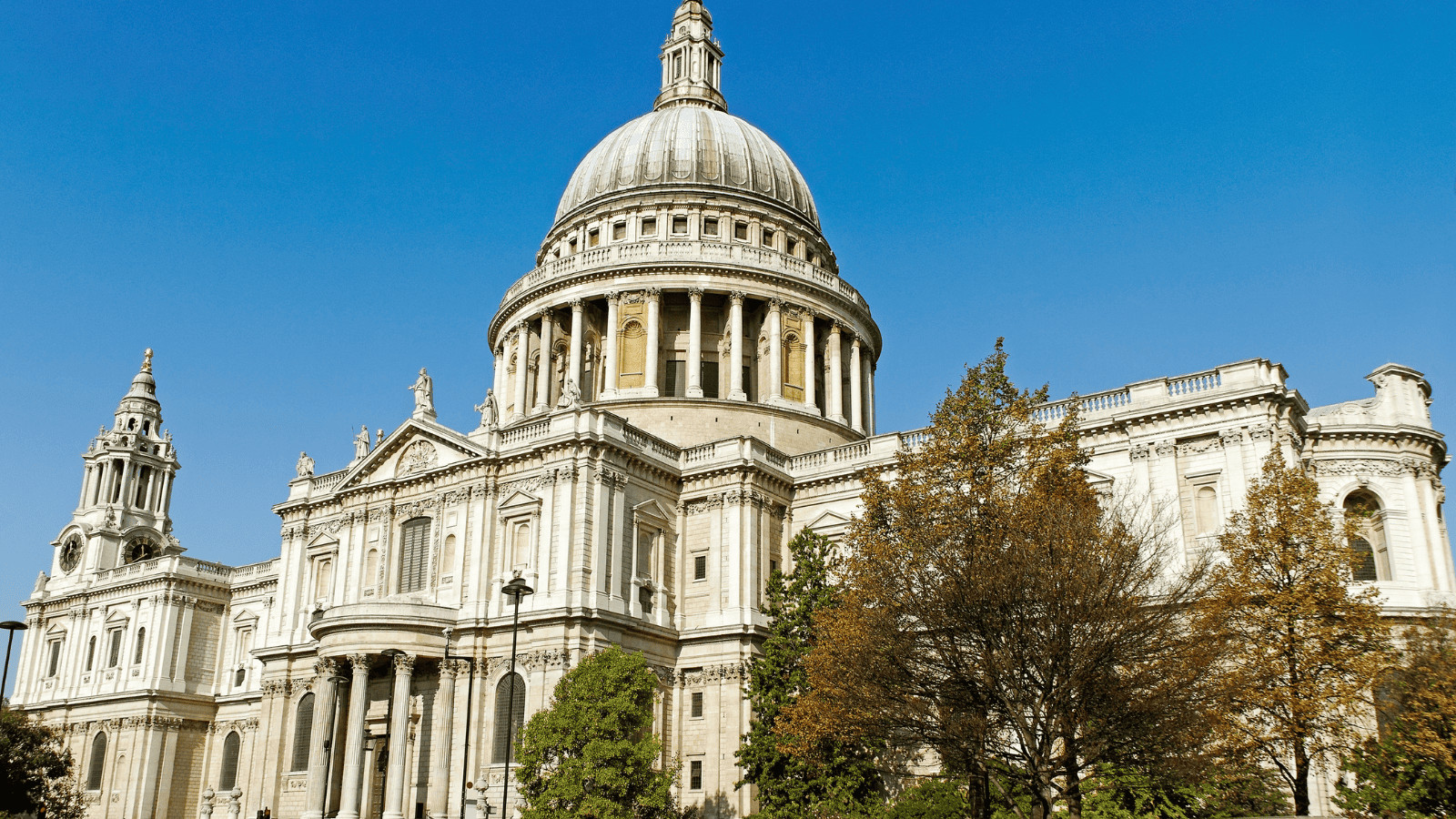 London Calling: 15 of the Best Things to Do in London 12 St. Pauls Cathedral