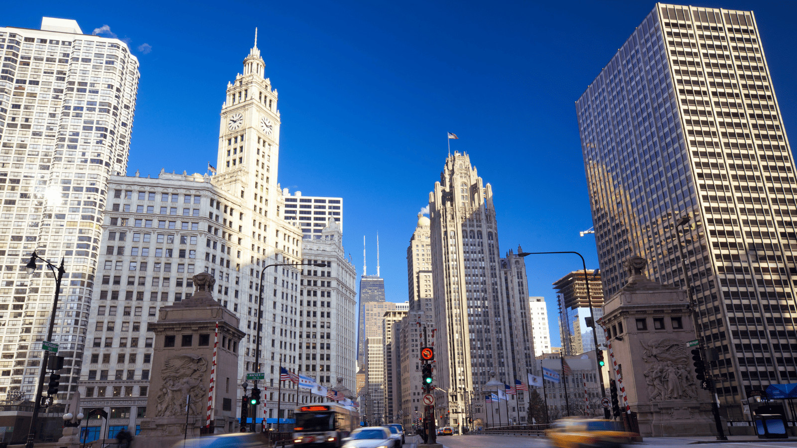 Unveiling the Most Stunning Streets in America 6 The Magnificent Mile Chicago Illinois
