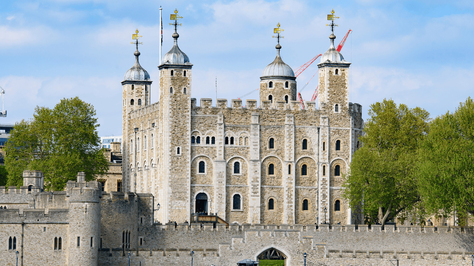 11 Tourist Destinations Where Photography Is Forbidden 4 Tower of London United Kingdom