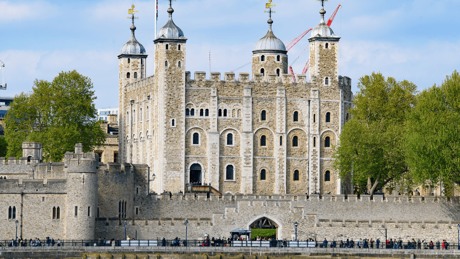 London Calling: 15 of the Best Things to Do in London 14 Tower of London