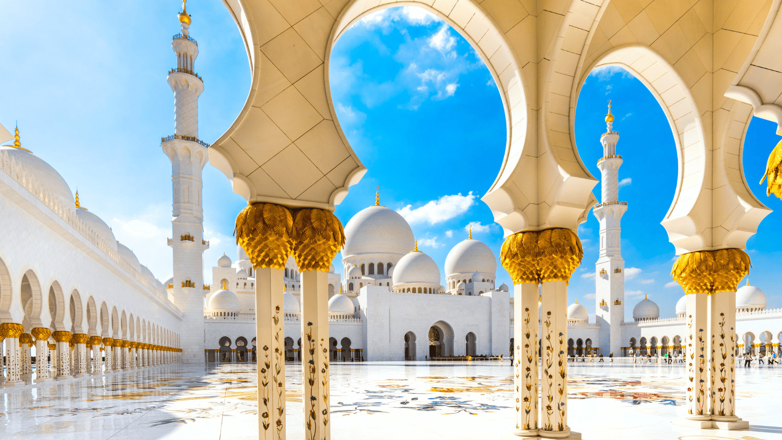 11 Tourist Destinations Where Photography Is Forbidden 11 United Arab Emirates