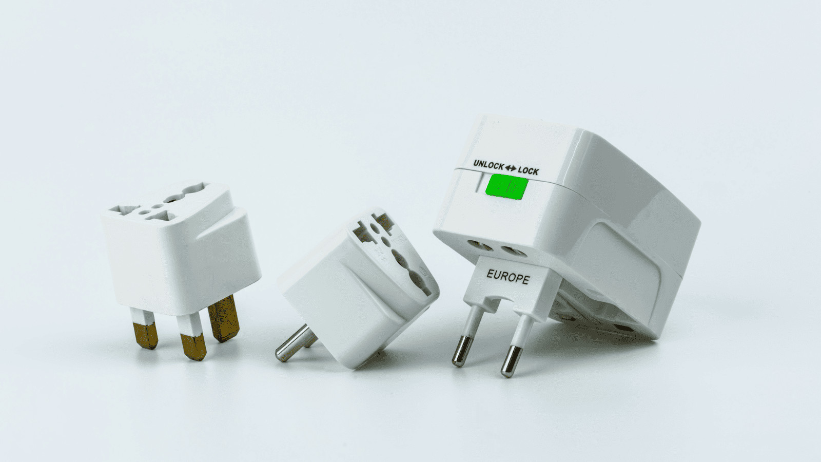 Gifts that Go the Distance: A Gift Guide For the World Traveler 5 Universal Plug Adapter