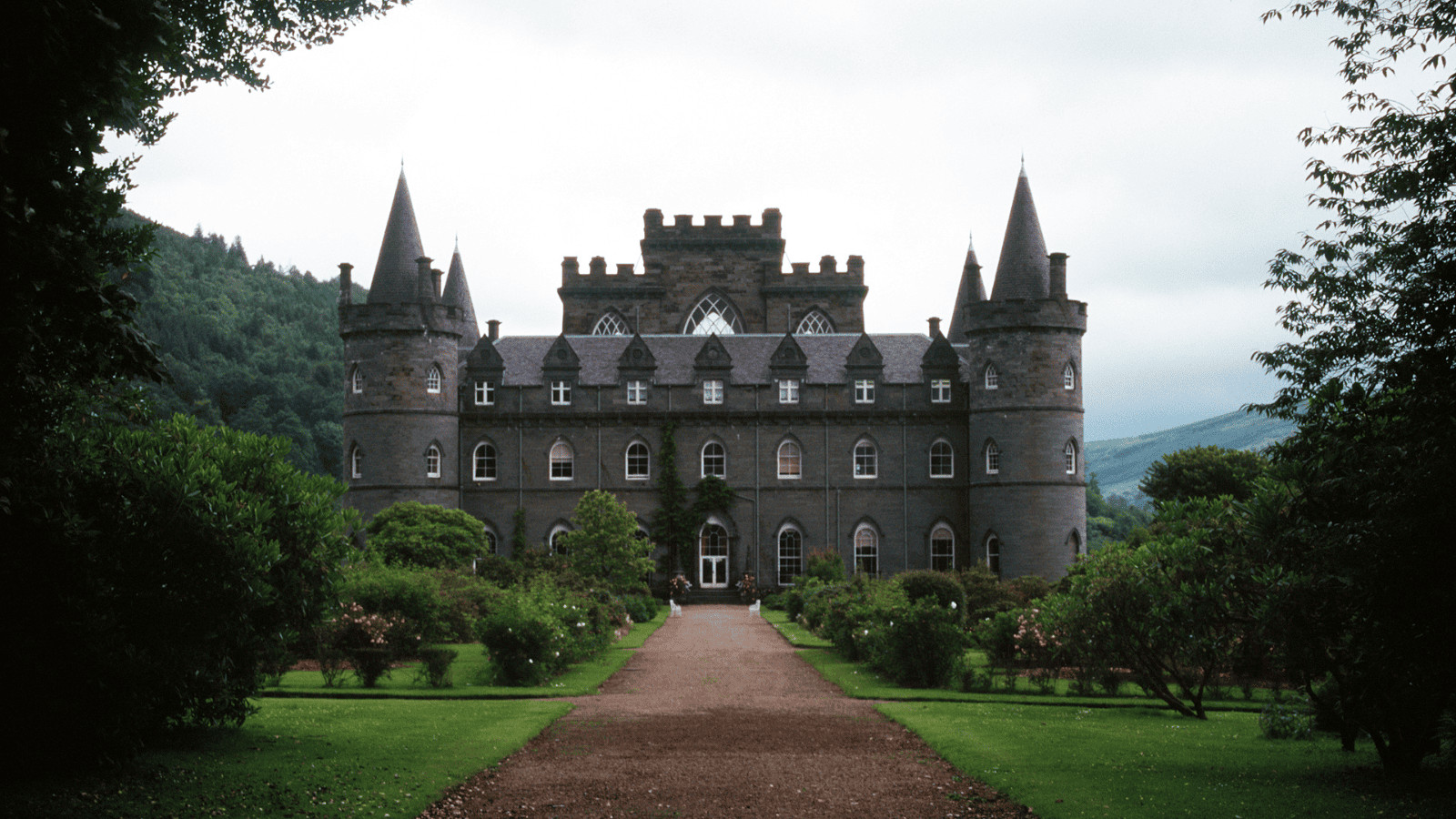 Unconventional Accommodations: Enchanting Treehouses, Ice Hotels, and Beyond 8 Castles