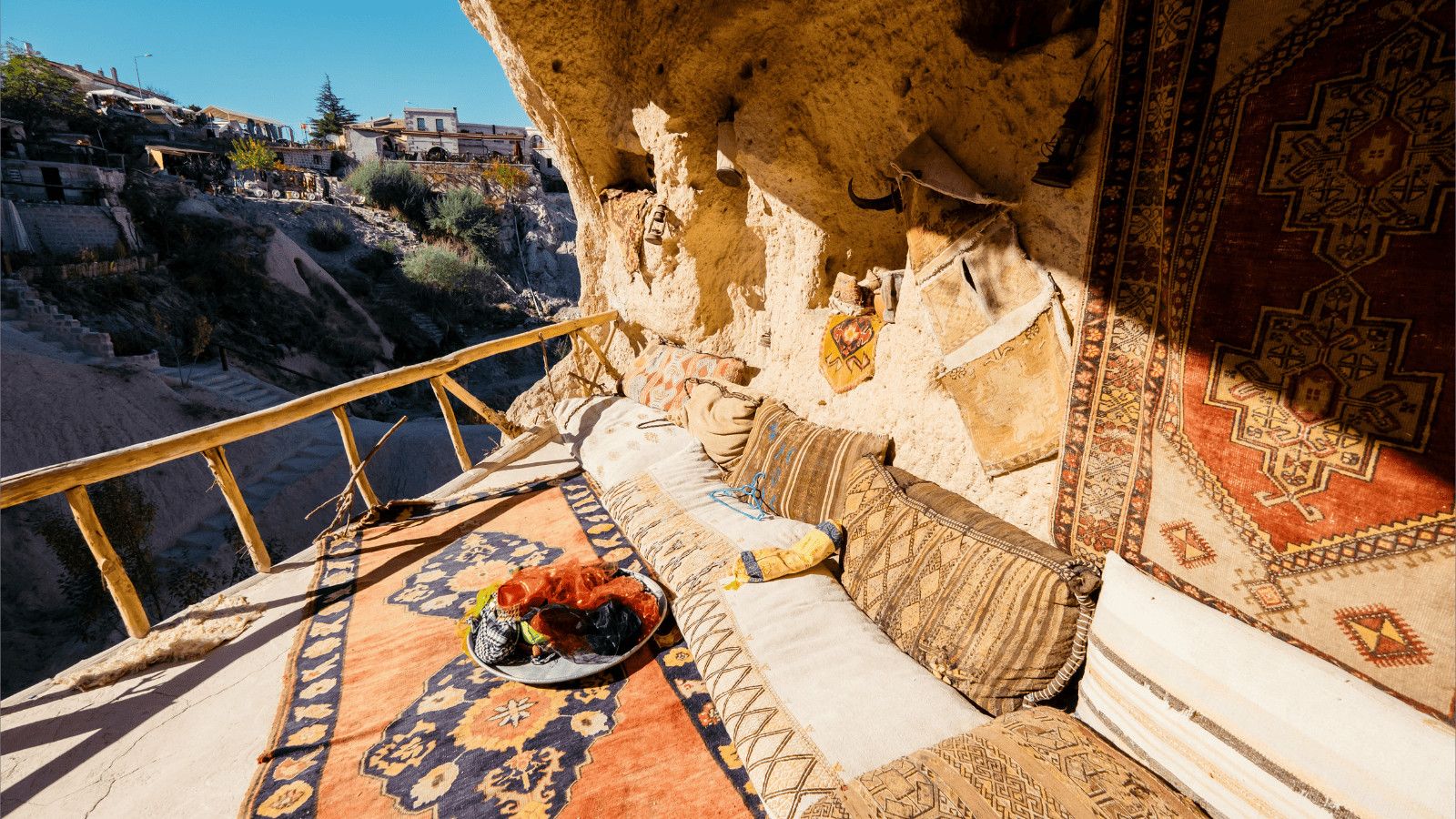 Unconventional Accommodations: Enchanting Treehouses, Ice Hotels, and Beyond 7 Caves