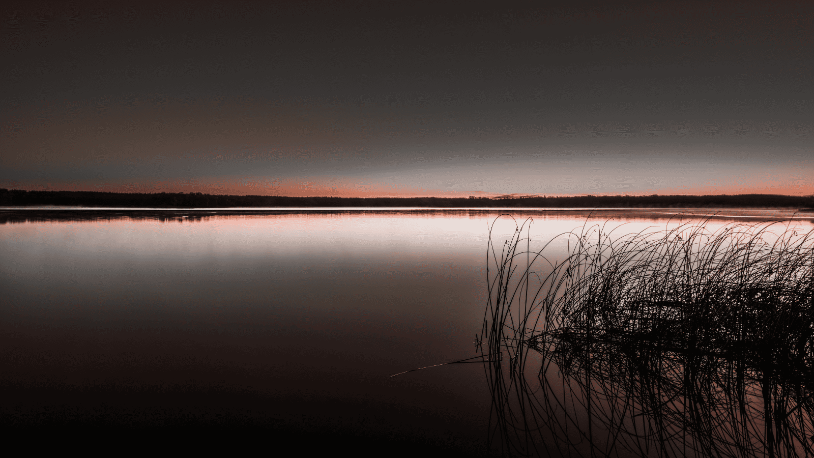 Lake Metigoshe - Lakes in North Dakota