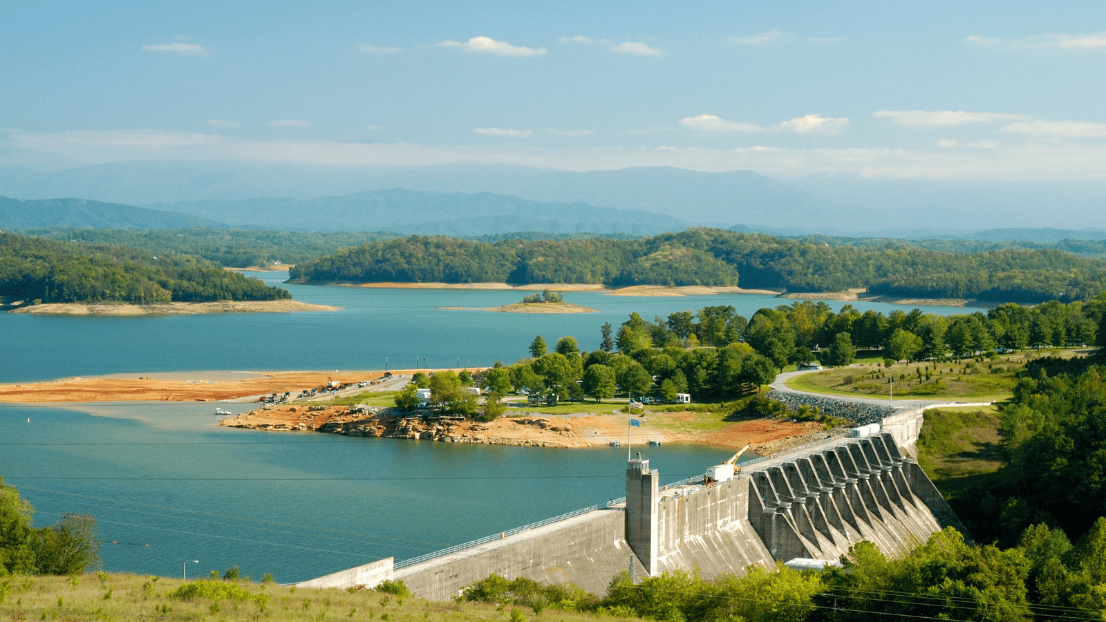 11 Lakes Near Nashville: Your Ultimate Guide to Water-Based Adventure 5 Sevier Lake, Tennessee