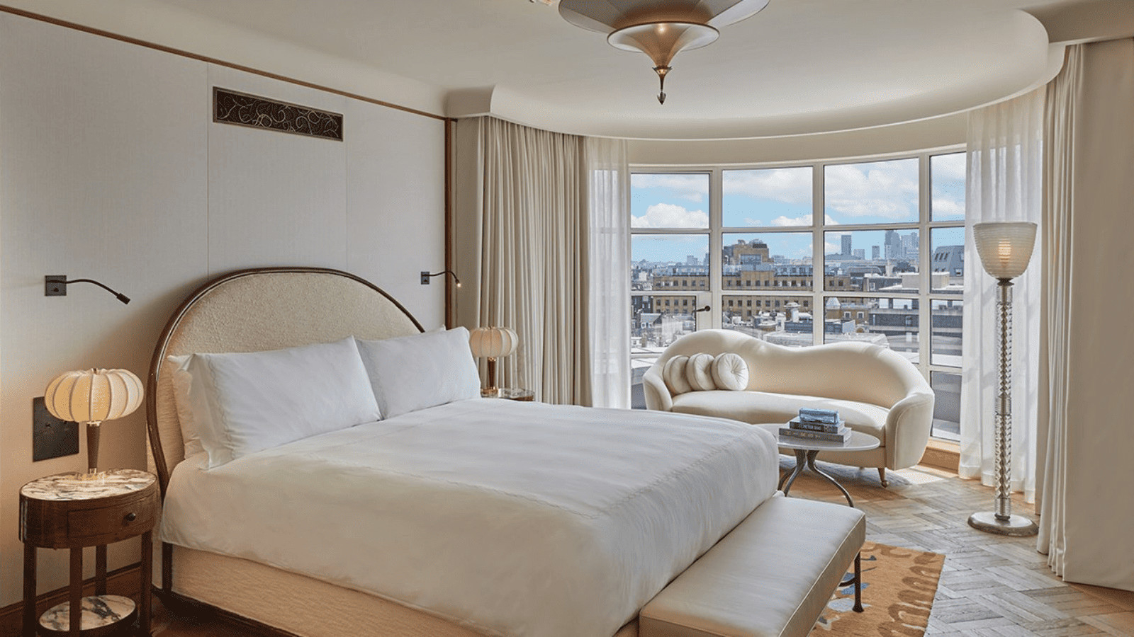 Live Like the Rich: The Most Expensive Hotels in the World 2 Claridges