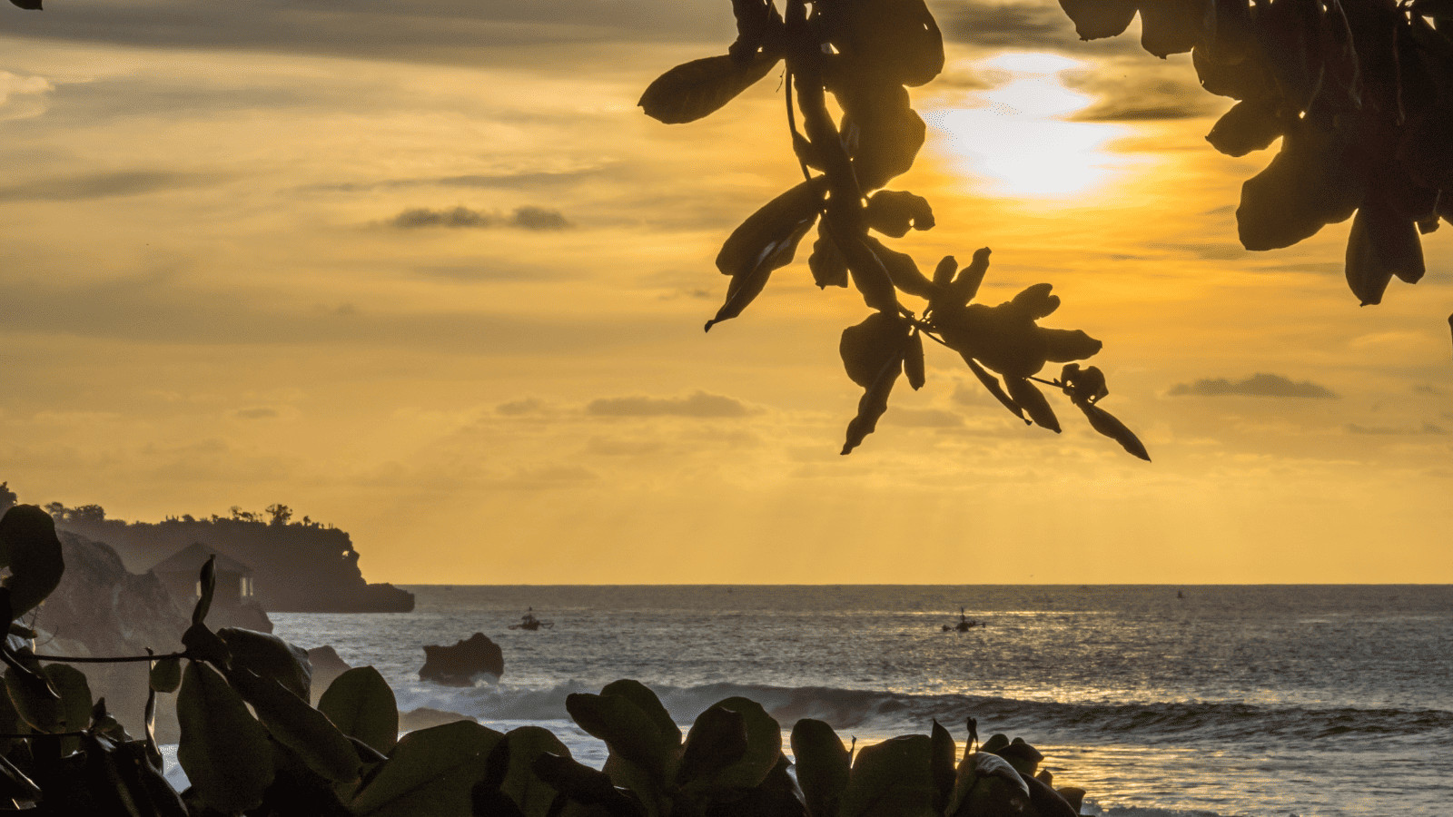 Discover the World's Most Beautiful Sunsets 6 Jimbaran Bay, Bali at Sunset
