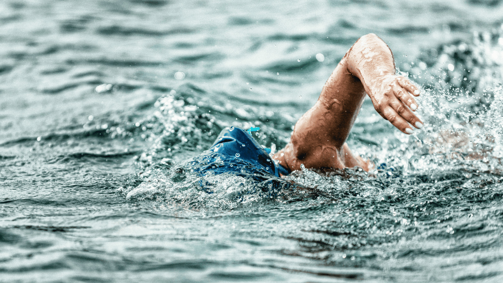 Swimming in lake