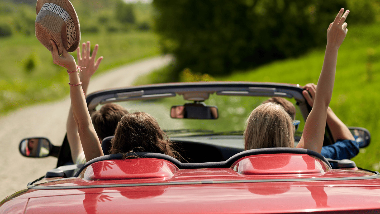 Overseas Traffic Rules: Decoding Driving Regulations Abroad 3 Driver