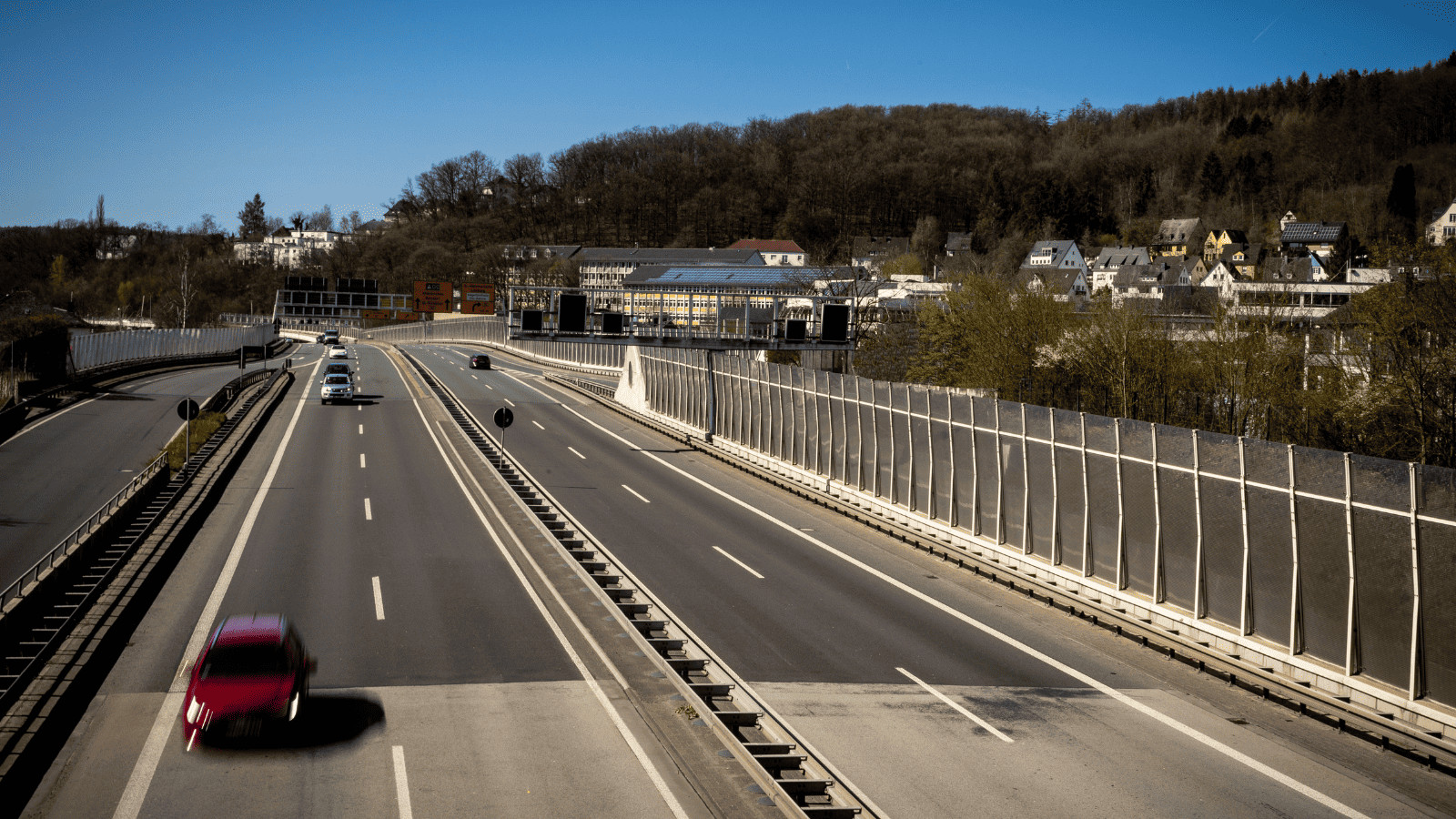 Overseas Traffic Rules: Decoding Driving Regulations Abroad 12 German