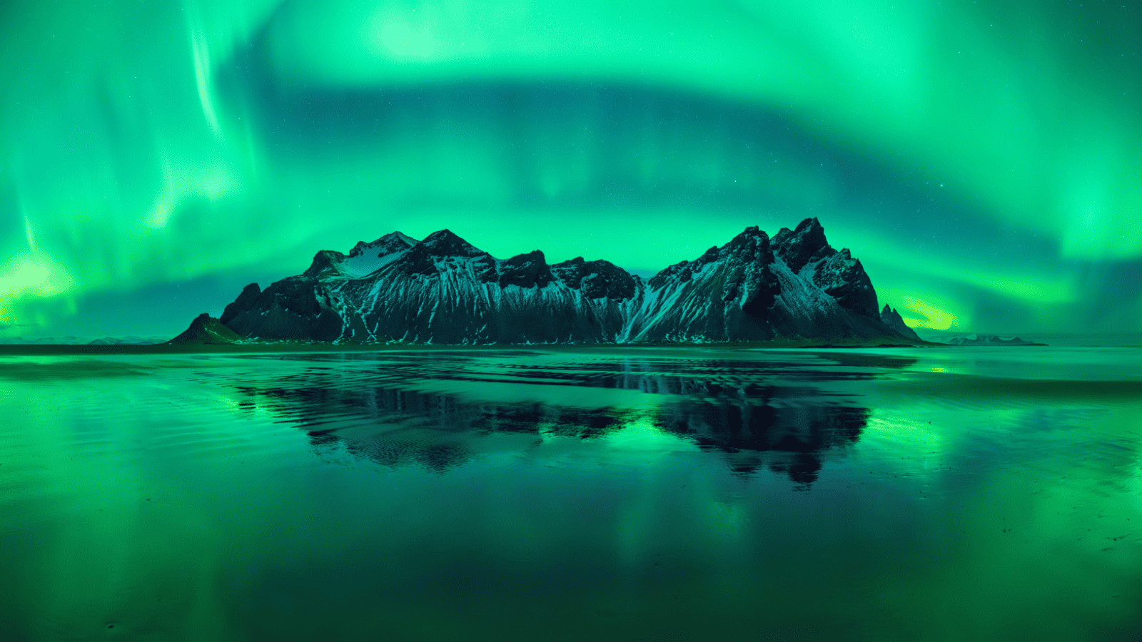The Top 14 Countries Where Nature Reigns Supreme! 5 Iceland 1
