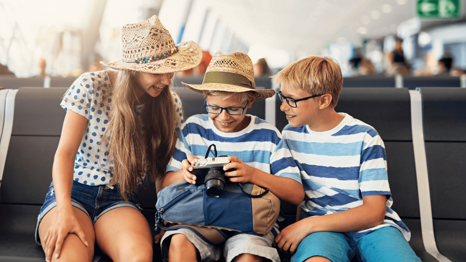 10 Secret Strategies to Love Your Long Layover 6 Kids at Airport