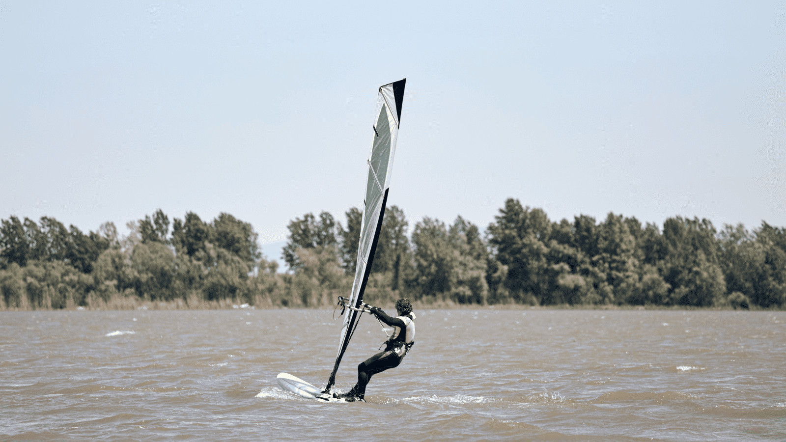Experience Breathtaking Beauty at these Lakes in Nebraska 9 Lake Minatare