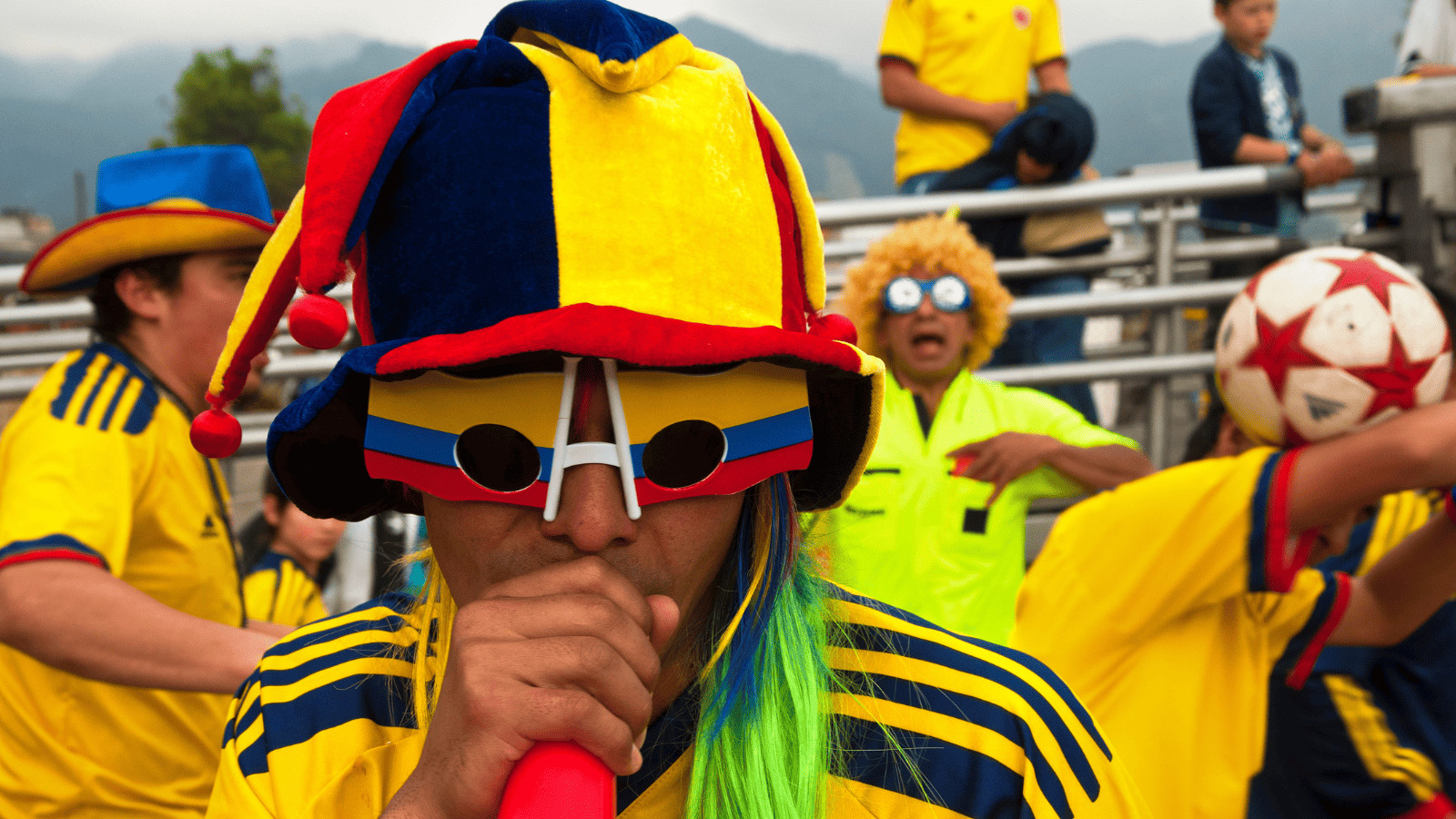 Party like a Colombian