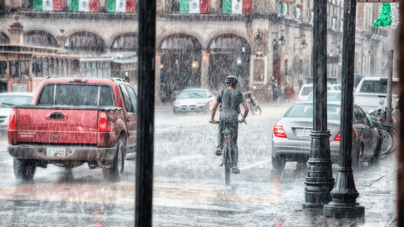 Overseas Traffic Rules: Decoding Driving Regulations Abroad 1 Splashing Pedestrians