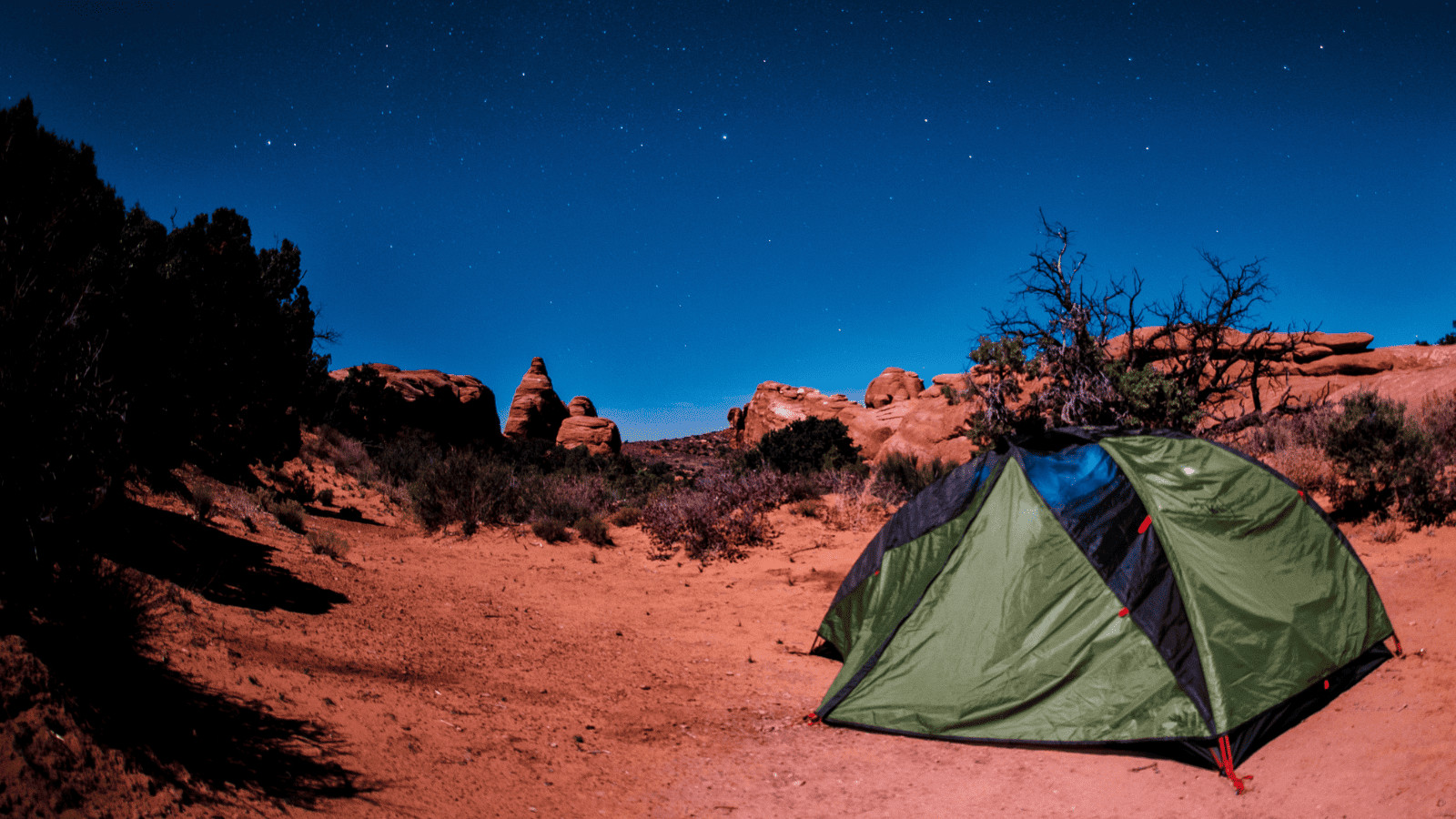 Camper's Delight: Discovering the Best Campsites in America 3 Arches National Park camping