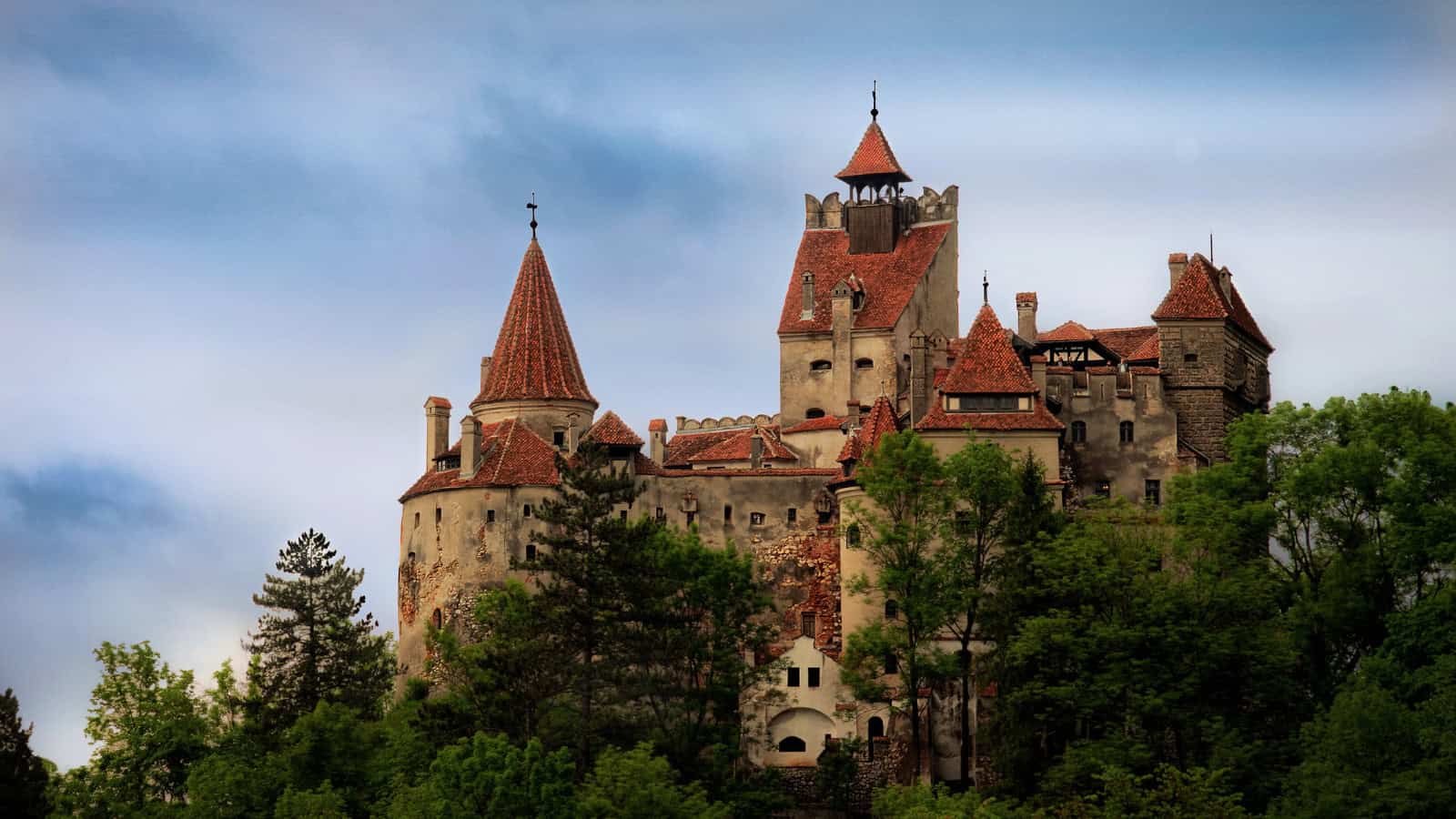 Halloween Around the World: 15 Hauntingly Spectacular Destinations 3 Bran Castle, Romania