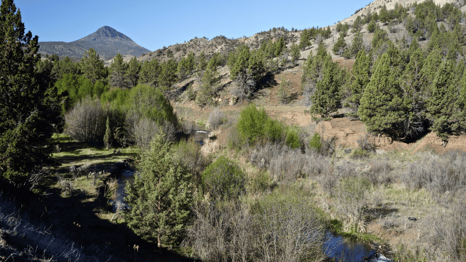 17 of the Most Beautiful Lakes near Bend, Oregon 10 Ochoco Reservoir