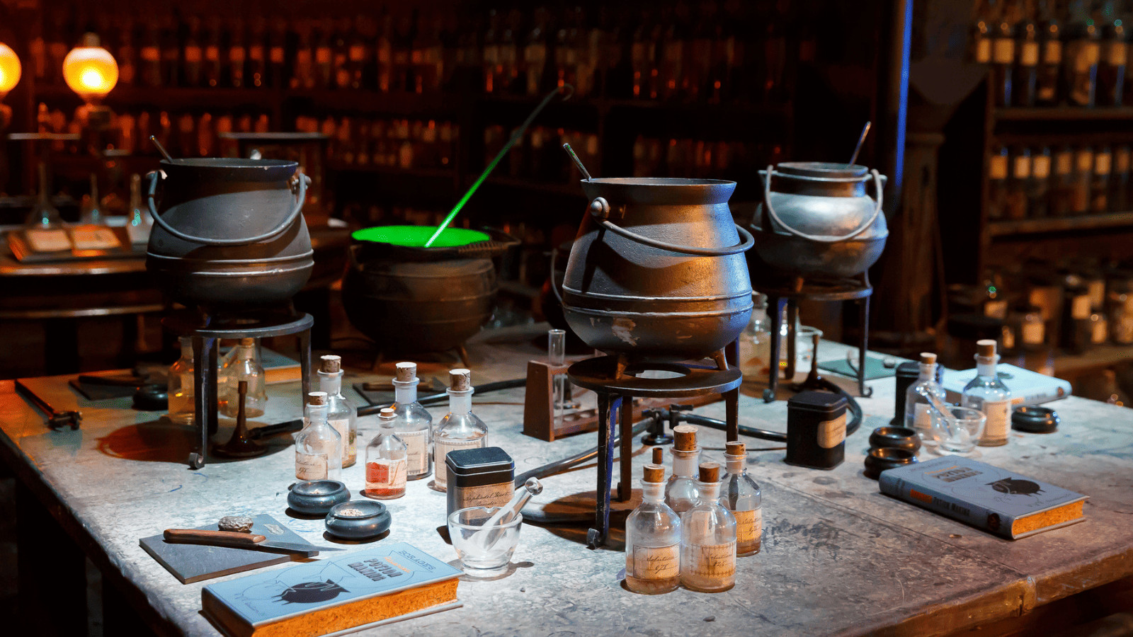 Day Trips from London: Top Destinations Outside the City 2 Harry Potter Warner Bros Studio